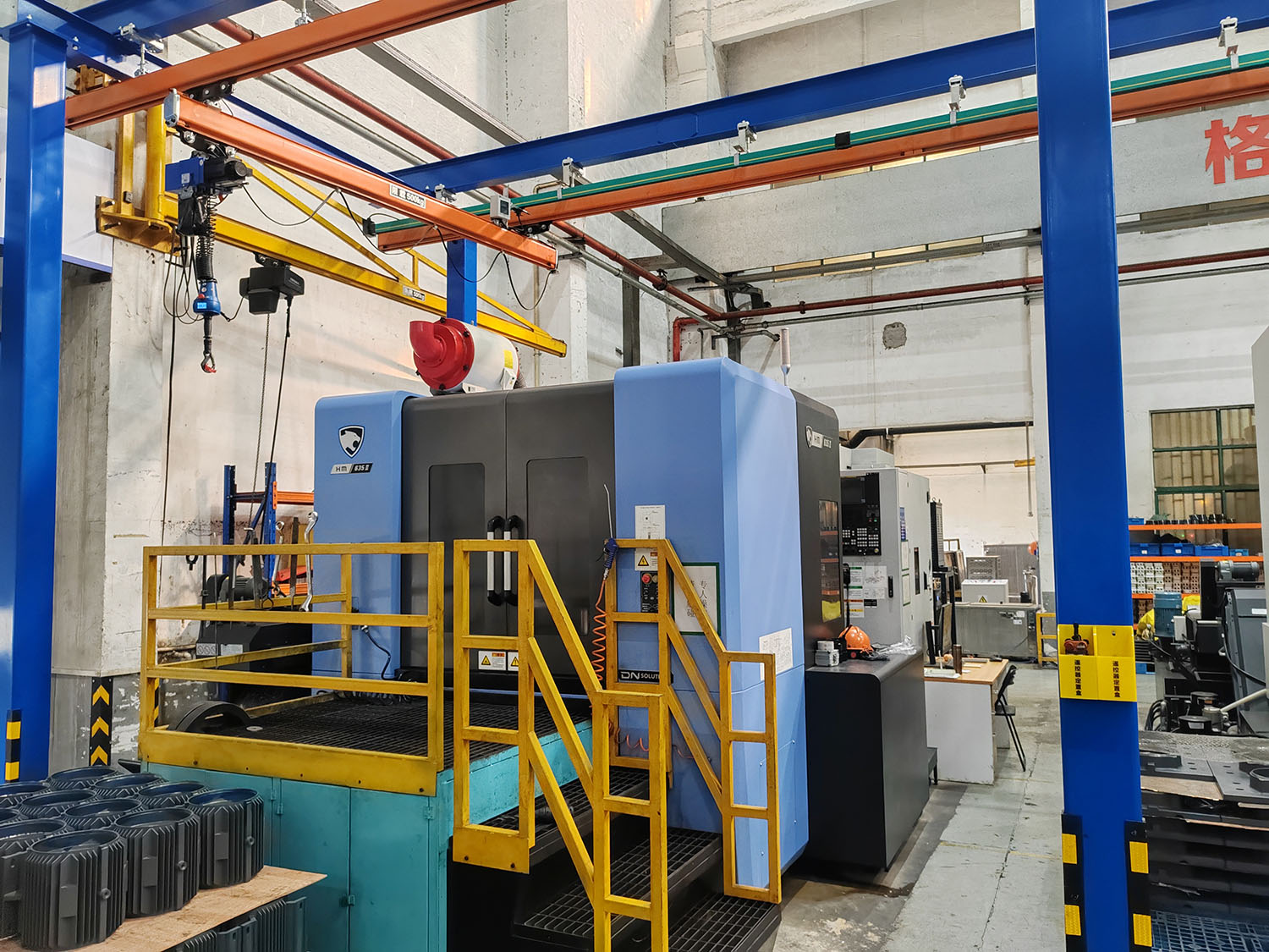 雙工位中型臥式加工中心